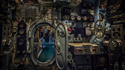 Uss Alabama Submarine Interior