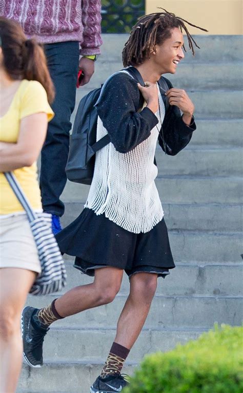 Here's Jaden Smith Wearing an Actual Dress - E! Online | Jaden smith, Estilo andrógino, Ideias ...