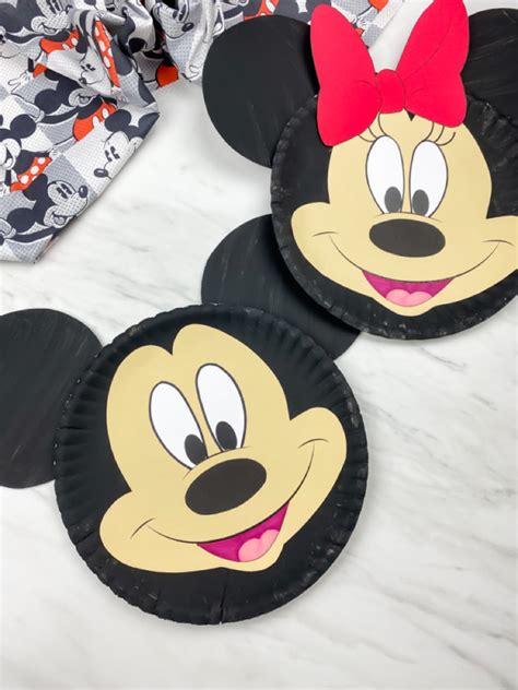 Minnie & Mickey Mouse Paper Plate Craft [Free Template]