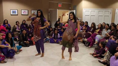 Ayesha's Dholki Dance - YouTube