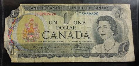 1973 Bank of Canada One Dollar Banknote Queen Elizabeth Paper Cash Money | Dollar banknote ...