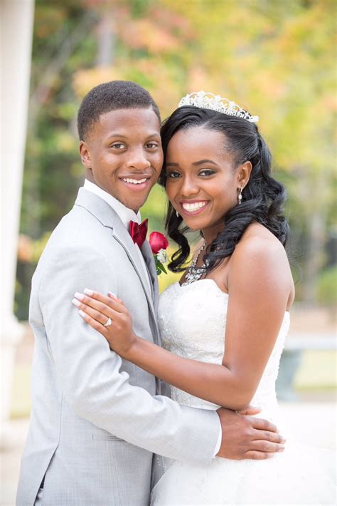 Met at 7, Married at 20! Young African-American Couple goes Viral with Beautiful Love Story ...