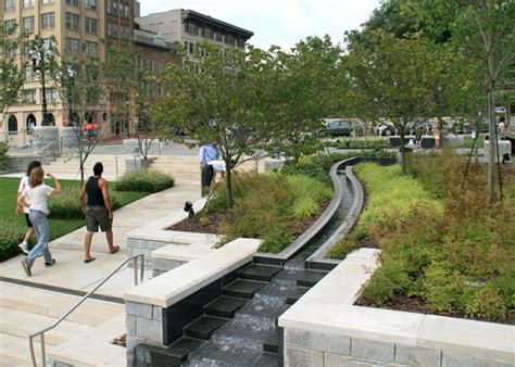 urban square design - Căutare Google | Green Architecture | Pinterest | Public spaces, Landscape ...