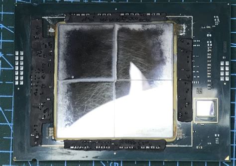 Intel's Next-Gen 10nm ESF Based Sapphire Rapids Xeon CPU Die Shot ...