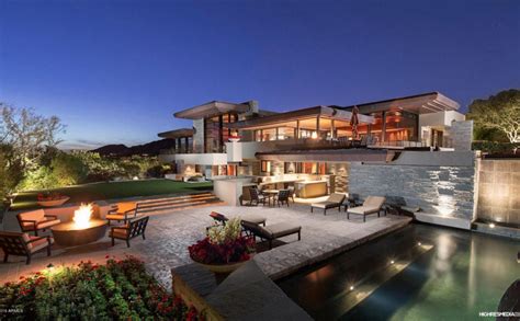 10,000 Square Foot Contemporary Mansion In Paradise Valley, AZ | Homes of the Rich