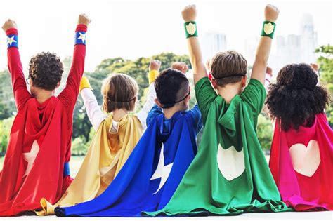 Princesses and Superheroes: Unhelpful Role Models? - Healthy Magazine