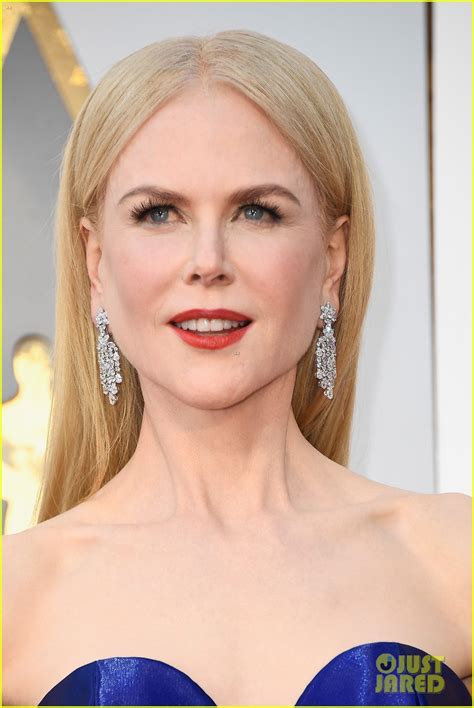 Nicole Kidman Wows in Armani Dress at Oscars 2018!: Photo 4044195 ...