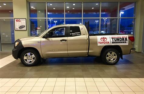 This Toyota Tundra Pickup Truck Racked Up 1 Million Miles, Still Going ...