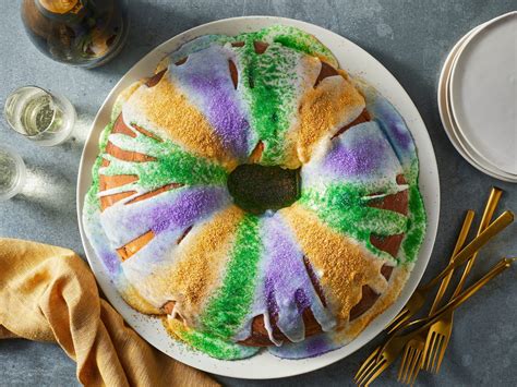 Mardi Gras King Cake Recipe