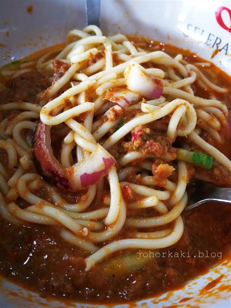 Laksa Johor at Selera Johor at Plaza Larkin |Tony Johor Kaki Travels for Food · Heritage ...