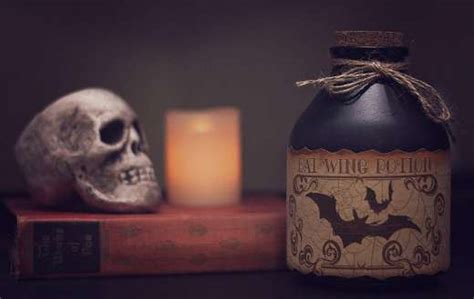 Spooky halloween potion poison - Online Jigsaw Puzzles