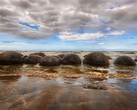 Wallpaper Beach stones 2560x1600 HD Picture, Image