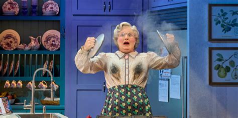 Gallery | Mrs Doubtfire Musical | Official UK Site