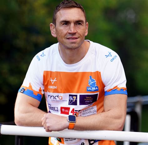 Kevin Sinfield: Wife Jayne Sinfield, Bio, Wiki, Age, Height, Weight ...