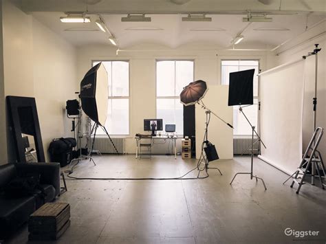 Financial District Studio | Rent this location on Giggster