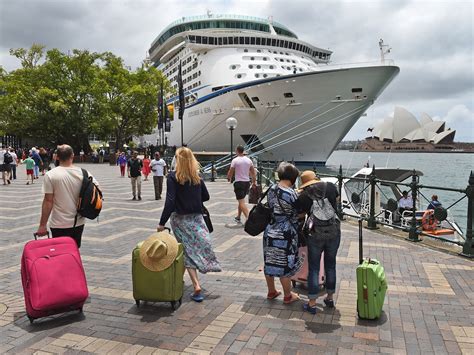 Cruise ships: Why people are signing up to become full-time seafarers ...