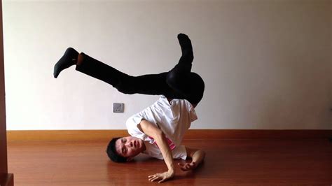 How to Do a Shoulder Freeze - Breakdance Tutorial - YouTube