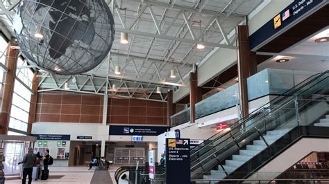 Halifax Stanfield International Airport is a 4-Star Airport | Skytrax