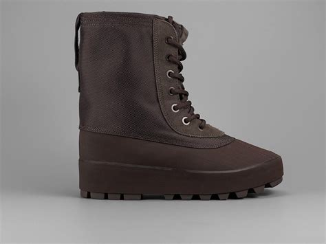 Buy Yeezy 950 Boot 'Chocolate' - AQ4830 | GOAT