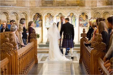 Texas meets Scotland at a romantic St Andrews wedding - Caroline Trotter