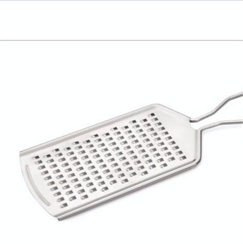 Coconut Grater at Best Price in India