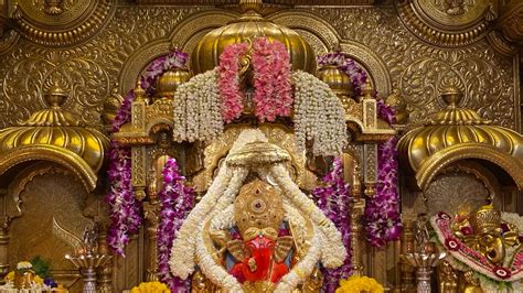 Ganesh Chaturthi 2022 Day 2: Watch Live Aarti from Siddhivinayak Temple in Mumbai on all 10 days ...