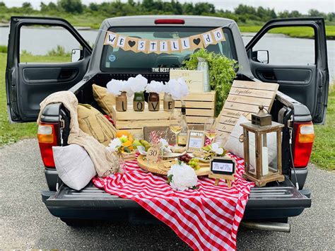 A Pick-Up Truck Picnic: The Ultimate Date Night Idea - Craft and Sparkle