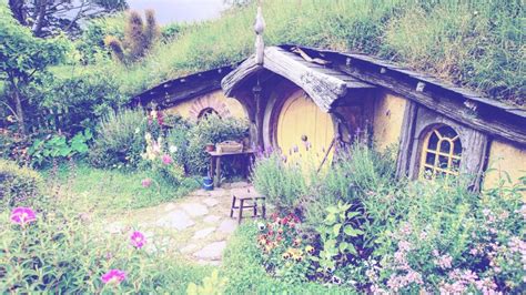 Auckland Hobbiton New Zealand wallpaper - backiee