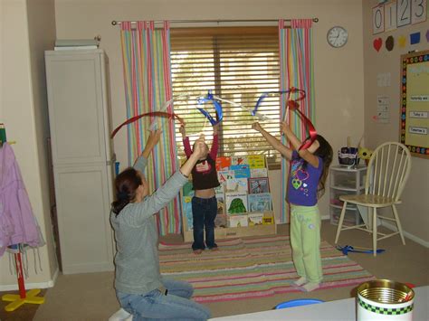 Chipman's Corner Preschool: Ribbon Dancing