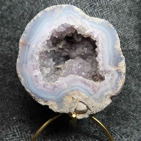 Blue Lace Agate Geode - Buy Agate Geodes Online - UK Mineral Shop