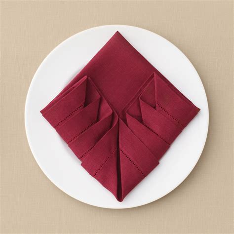 Pleated Napkin Fold | Martha Stewart Weddings