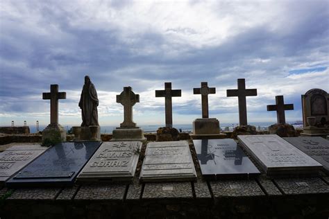 Montjuïc Cemetery - E O