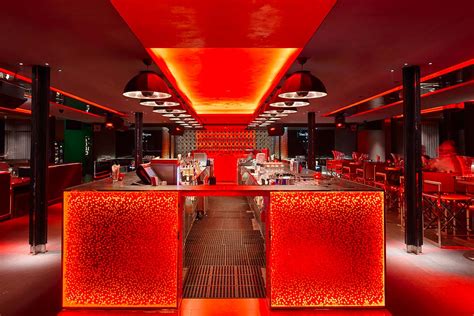 Bar Rouge Shangai - Fortuny