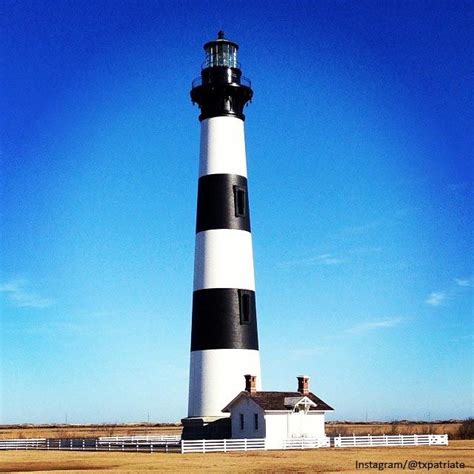 Bodie Island Lighthouse on the Outer Banks of North Carolina | Bodie ...