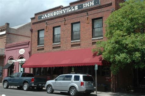 Jacksonville Inn, with vast wine selection, anchors historic district in landmark southern ...