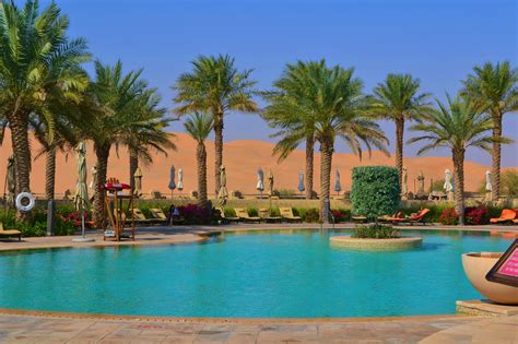 Best Hotels: Qasr Al Sarab Desert Resort by Anantara