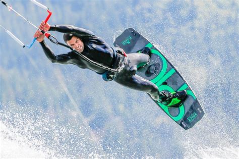 Kite Surfing Gear | Kiteboarding Lessons by Aerial Kiteboarding School, Squamish and Vancouver