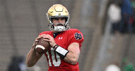 Video: Notre Dame QB Sam Hartman Wears Necklace Made of Surgically ...