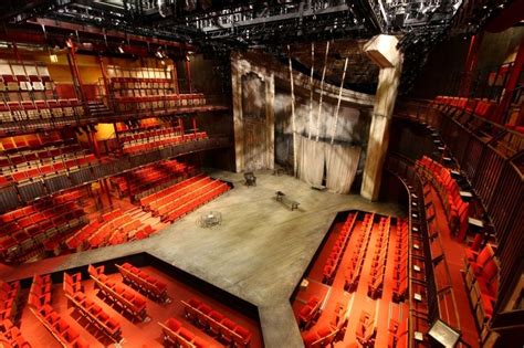 thrust stage - Recherche Google | General Theater Terminology ... | Set design theatre, Stage ...