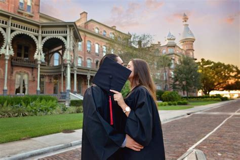 E & L Graduation Photos, University of Tampa {Tampa Graduation ...