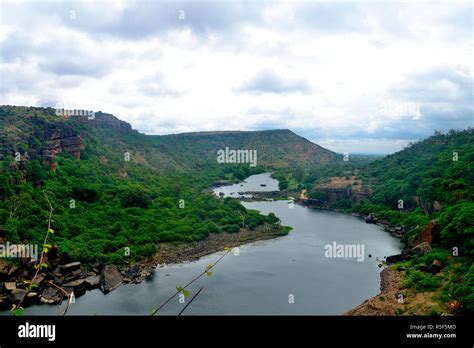 Gokak waterfall hi-res stock photography and images - Alamy