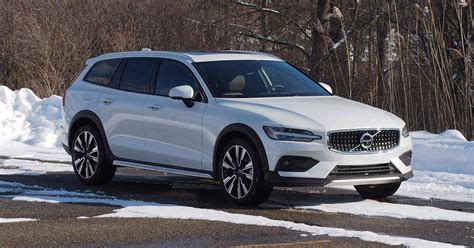 2021 Volvo V60 Cross Country review: Chef's kiss - Roadshow