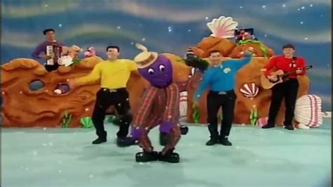 The Wiggles: Henry The Octopus - YouTube