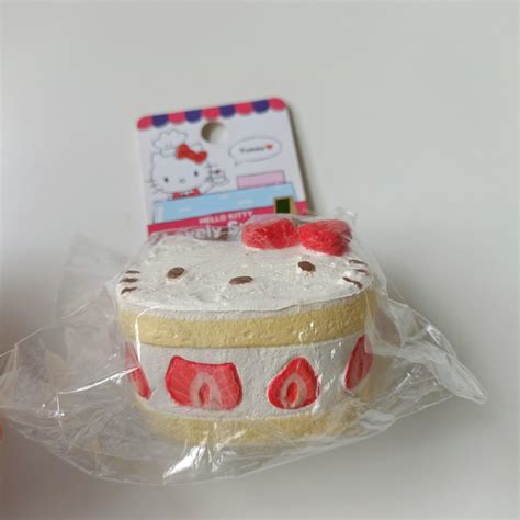 Hello Kitty Strawberry Shortcake Squishy, Hobbies & Toys, Toys & Games ...