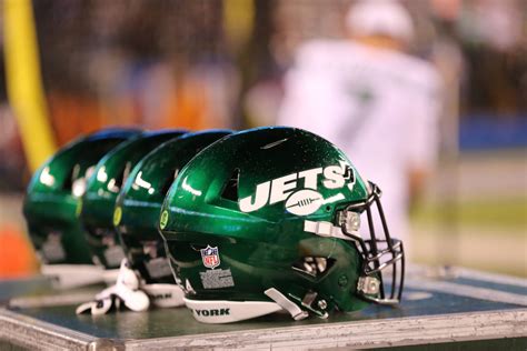 Jets Make Practice Decision For Running Back James Robinson - The Spun