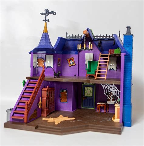 REVIEW: Playmobil Scooby-Doo Haunted Mansion