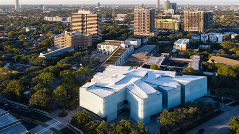 MUSEUM OF FINE ARTS HOUSTON CAMPUS EXPANSION (MFAH) - STEVEN HOLL ARCHITECTS