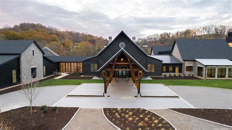 Southall luxury farm and resort opens in Franklin, Tennessee - Nashville Business Journal