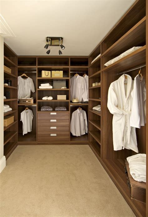 Closet | Closet de madera modernos, Diseño de vestidores, Ideas de vestidor