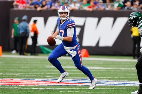 Josh Allen Injury: How the QB's Elbow Could Drastically Flip the Super Bowl and MVP Betting Odds